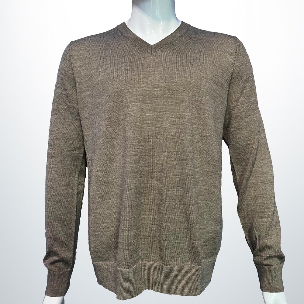 *SOLD* Banana Republic 100% Merino Wool Sweater
